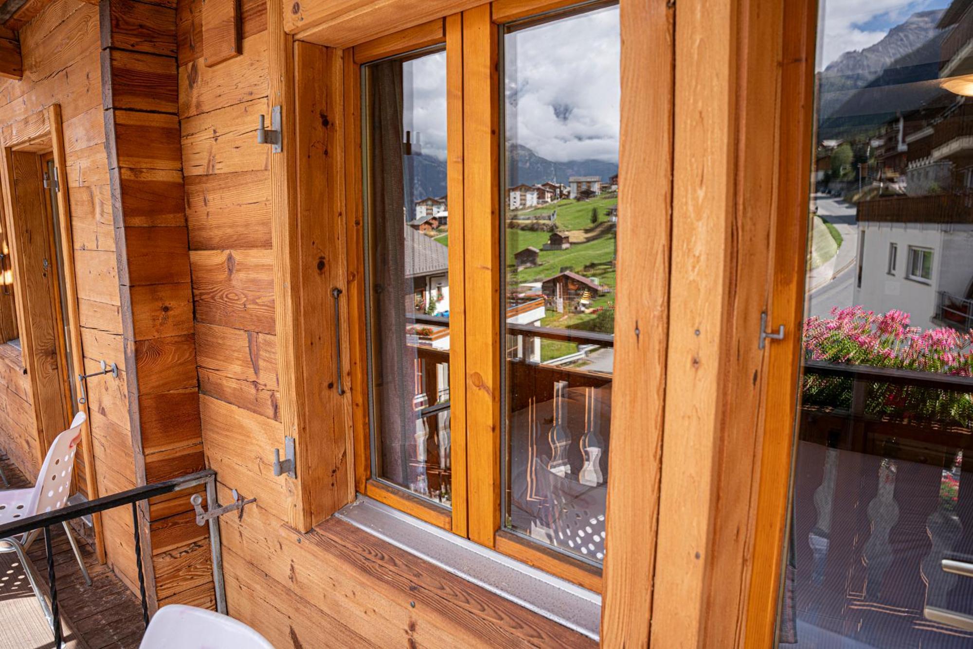 Alte Bock 2.0 Bed and Breakfast Grächen Buitenkant foto